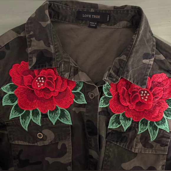 Love Tree - Picture 2 of 7